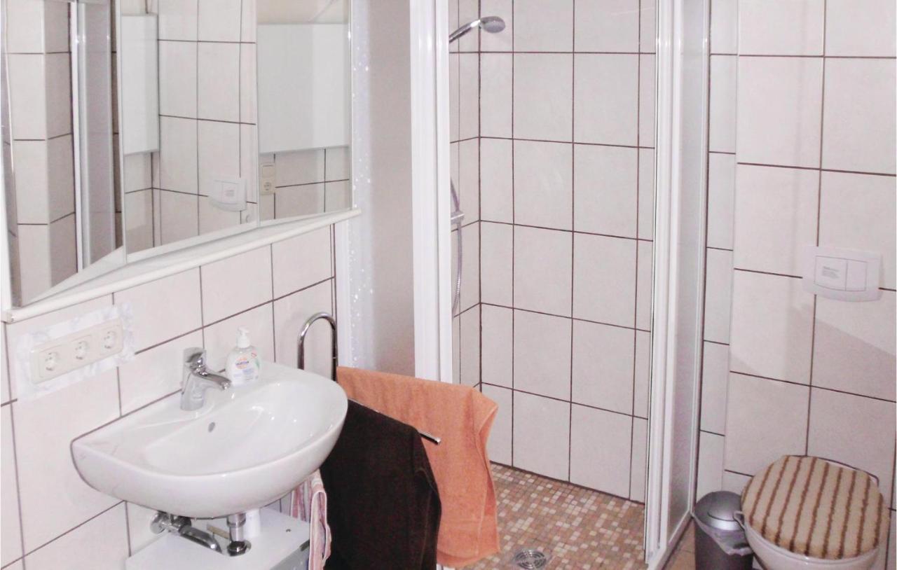 1 Bedroom Amazing Apartment In Settin 外观 照片